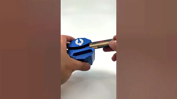 How to use a weed grinder. Step 1: get the best grinder in the world. #cannabiseducation #cannabis