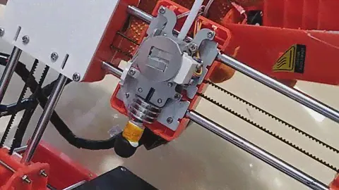 EasyThreed хотенд с Volcano соплом и Mk8 хит бриком