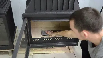 Недорогая каминная топка